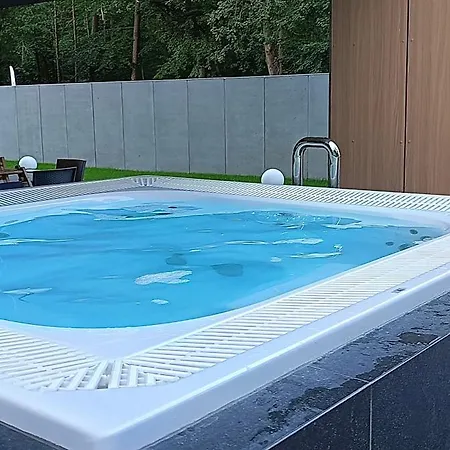 شقة Sea & Forest - Apartamenty Moze Nad Morze, Strefa Spa I Parking Gratis مينززدرويه